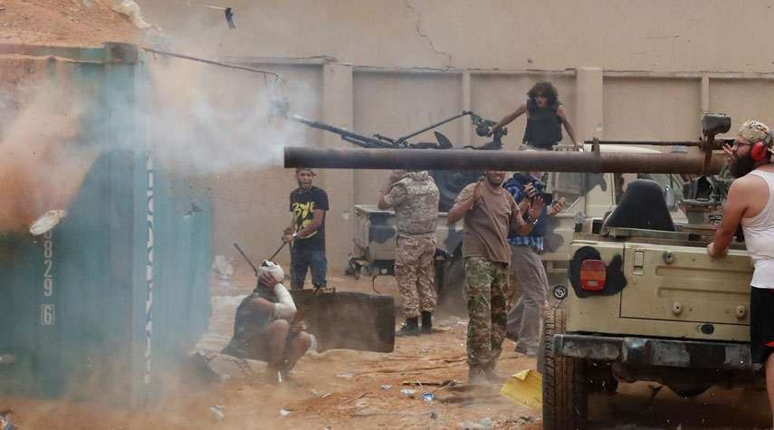 اشتباكات عنيفة بين قوات حفتر والوفاق جنوب طرابلس