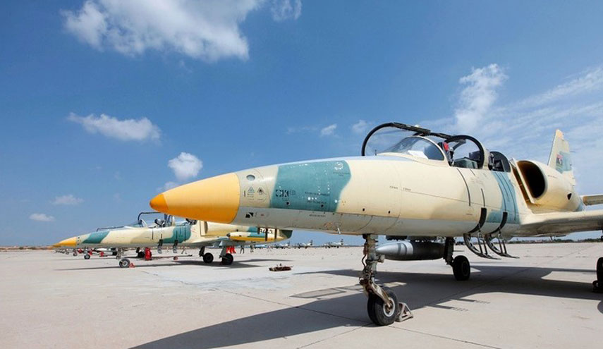 ليبيا... طائرات قوات حفتر تقصف الكلية الجوية في مصراتة 