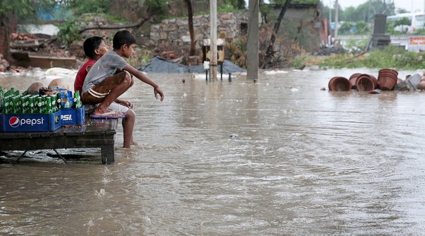 مصرع 127 شخصاً جراء الفيضانات شرق الهند