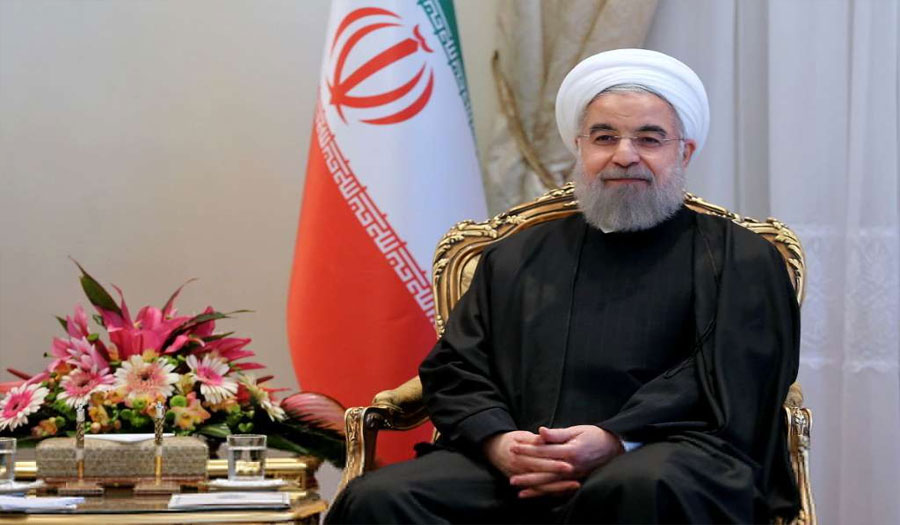 روحاني يهنئ بتتويج إيران ببطولة العالم للكرة الطائرة