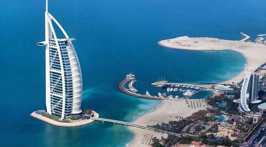 دبي تسرح مئات الموظفين بسبب تراجع السياحة