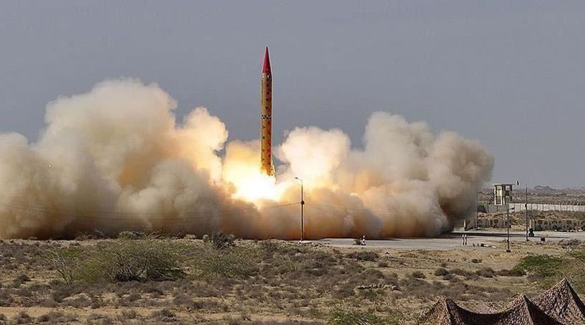 كوريا الشمالية تقوم بتجربة صاروخية جديدة