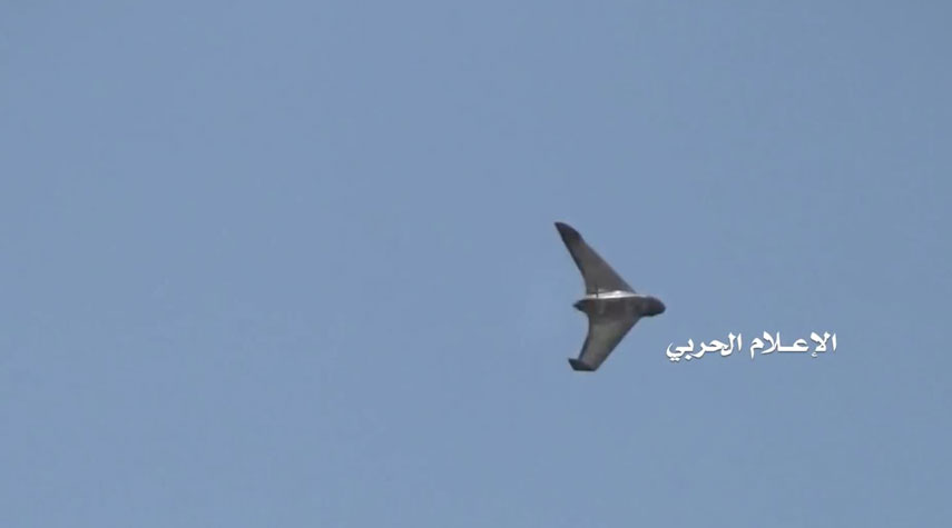 سلاح الجو اليمني المسير يستهدف مطار أبها السعودي