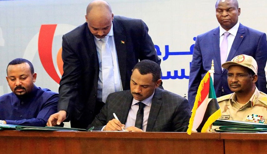 التوافق على أعضاء مجلس السيادة الخمسة في السودان 