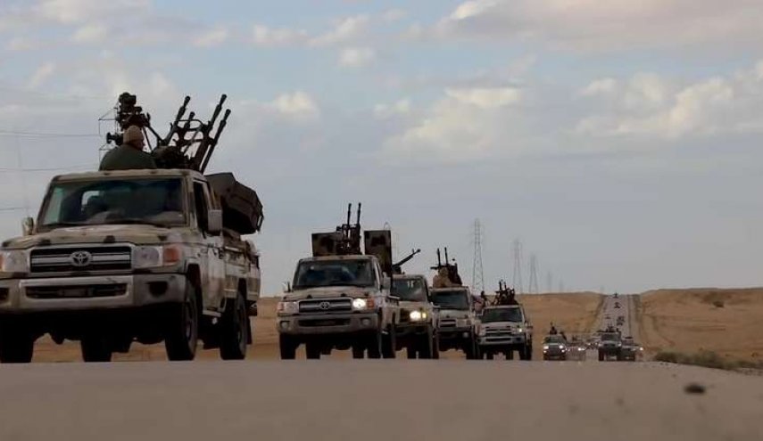 وصول تعزيزات عسكرية جديدة لقوات حفتر قرب طرابلس