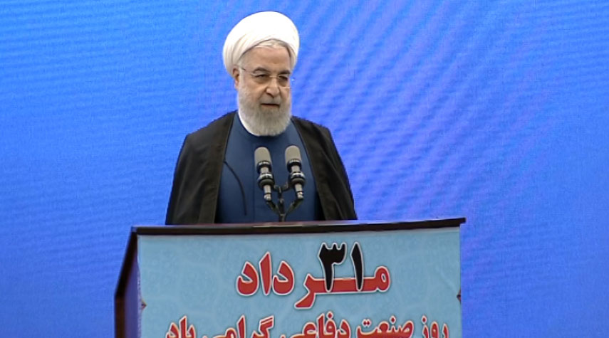 روحاني: الولايات المتحدة تريد العالم ضحية لها وهو ما نرفضه