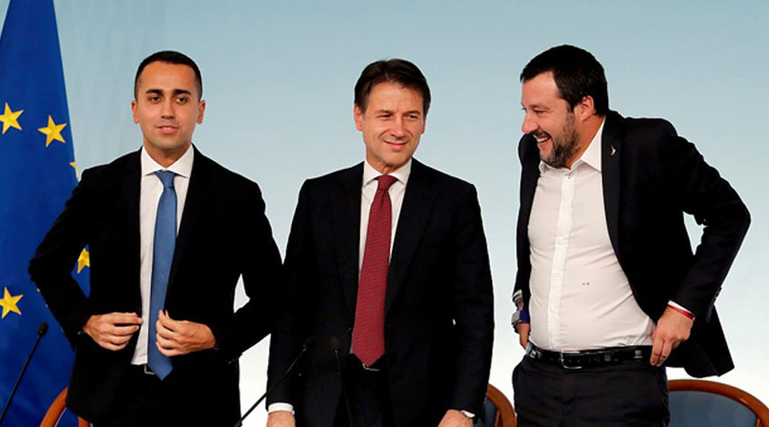 احتقان سياسي في إيطاليا بعد انهيار التحالف الحاكم