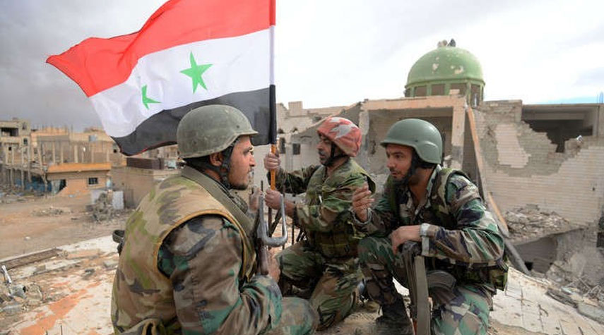 الجيش السوري يحاصر أكثر من 5000 إرهابي في شمال حماة