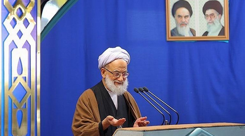 إمام جمعة طهران: سياسة ايران داعية للسلام مع العالم كله