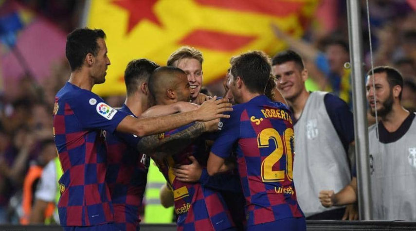 برشلونة يحقق فوزا كبيراً.. وإنجاز تاريخي لغريزمان
