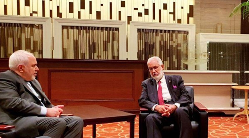 ظريف يلتقي وزير خارجية ليبيا في يوكوهاما