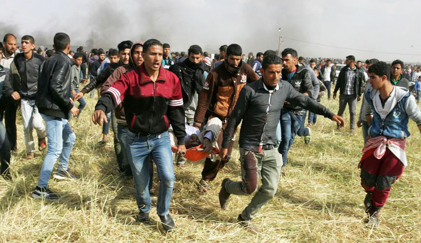الصحة الفلسطينية: 54 اصابة بنيران الاحتلال على حدود غزة 