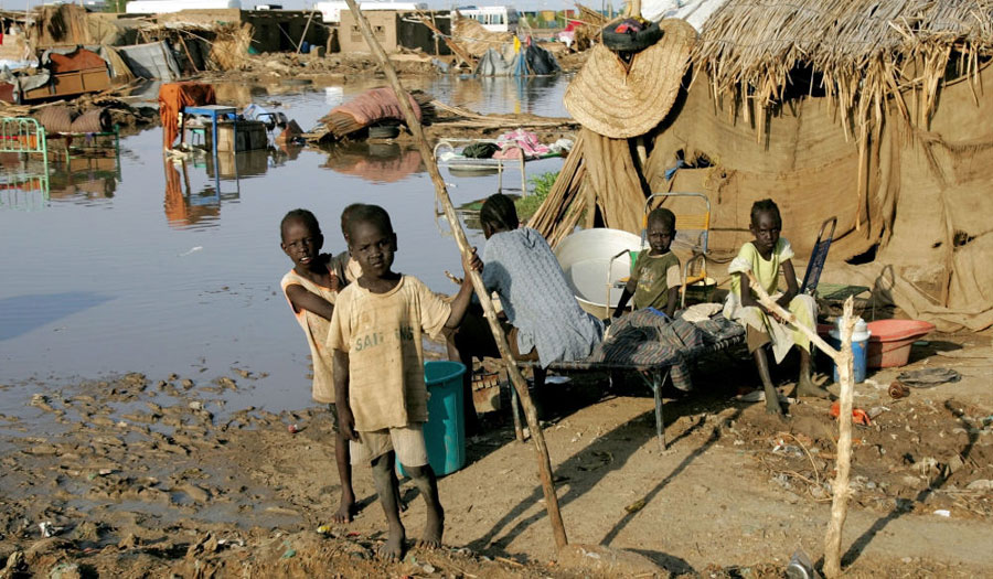 أضرار جراء سيول ضربت 14 ولاية سودانية