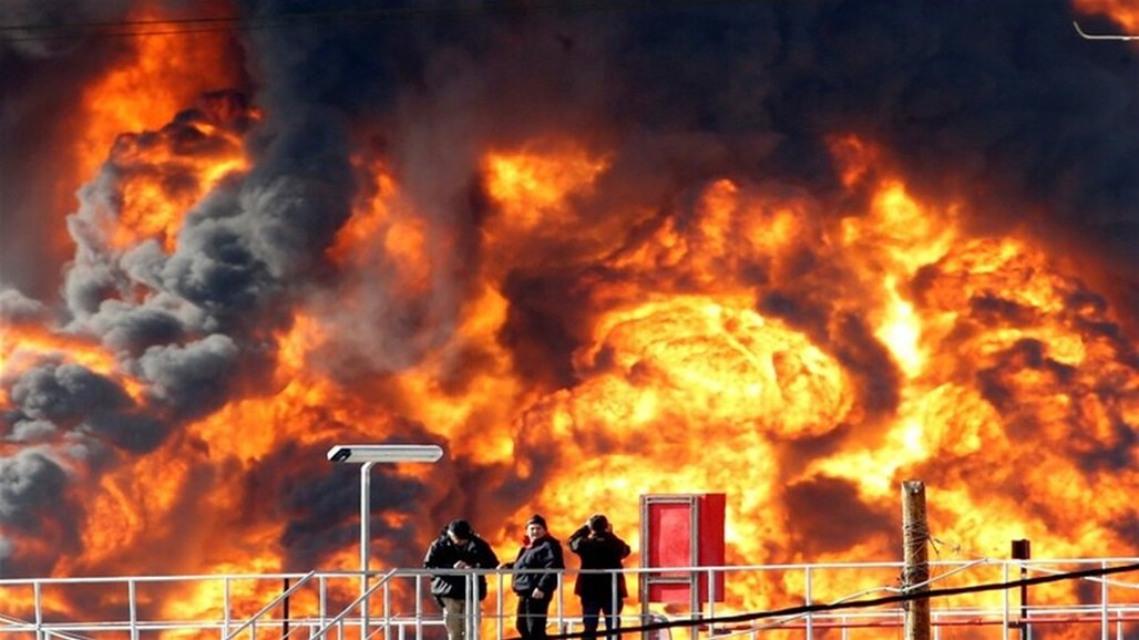 حريق هائل يندلع بميناء حيفا في فلسطين المحتلة
