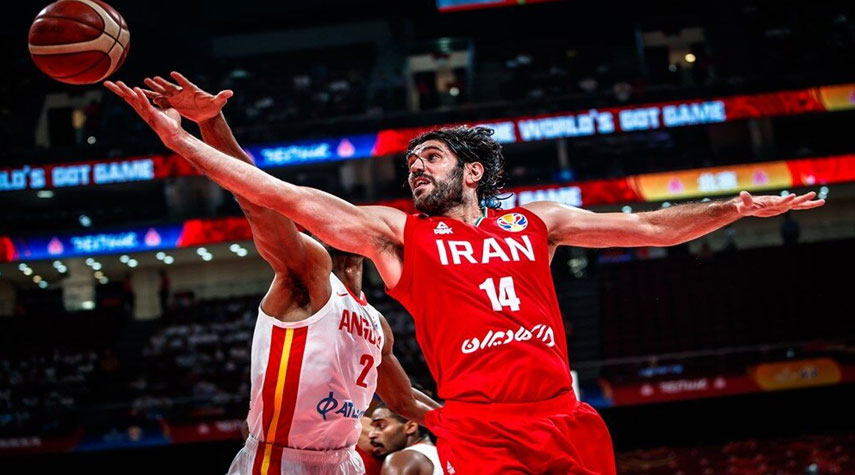 ايران تفوز على انغولا في كأس العالم لكرة السلة