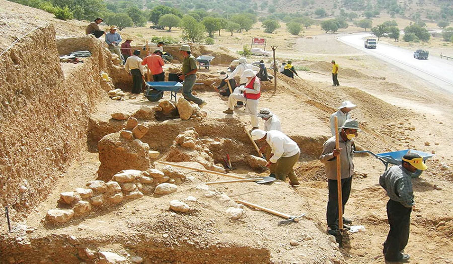 العثور على آثار تاريخية تعود الى ما قبل الميلاد في ايران
