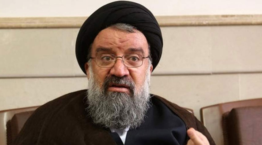 آية الله خاتمي: واشنطن تسعى لفرض مطالبها على شعبنا من خلال التفاوض