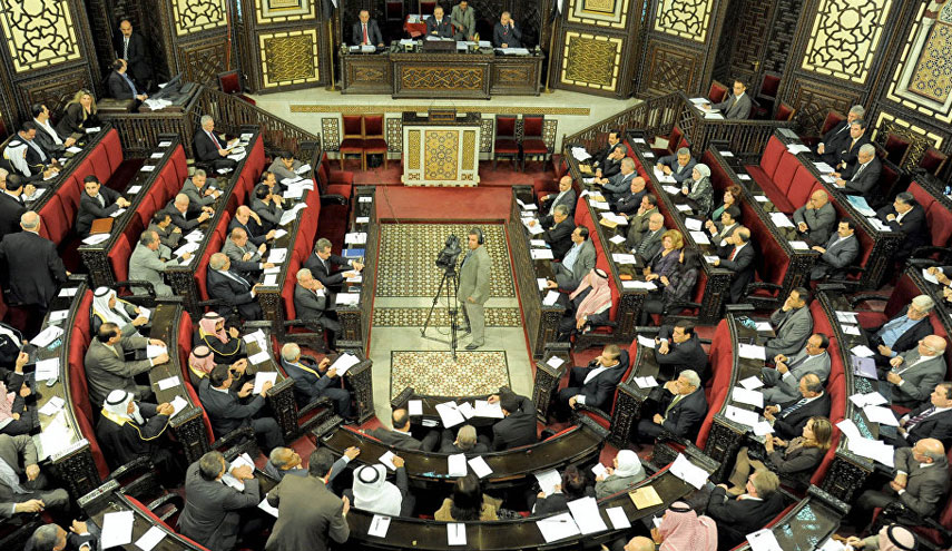 مقترح لتخفيض البدل الخارجي عن الخدمة الإلزامية في البرلمان السوري