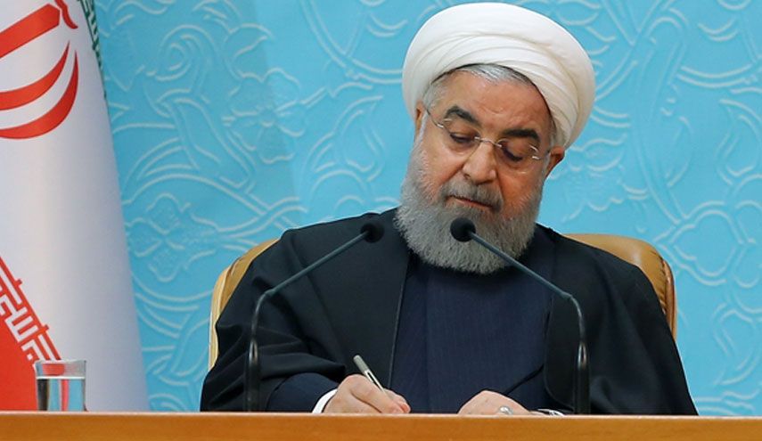 الرئيس الايراني يعرب عن مواساته مع اسر ضحايا حادث قطار زاهدان - طهران 