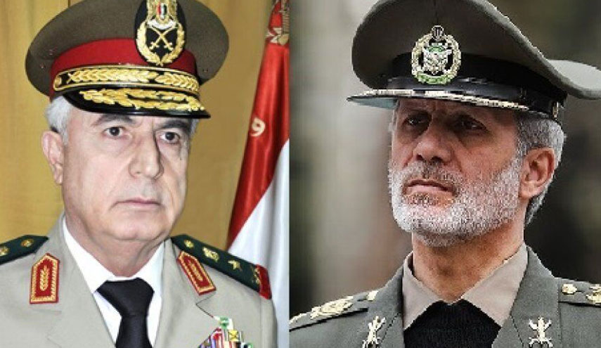 وزيرا الدفاع الإيراني والسوري يؤكدان على تعزيز التعاون الدفاعي 