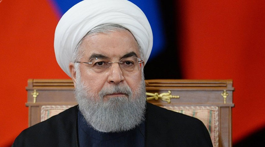 الرئيس الايراني: ضغوط واشنطن عززت الوحدة والتلاحم في ايران