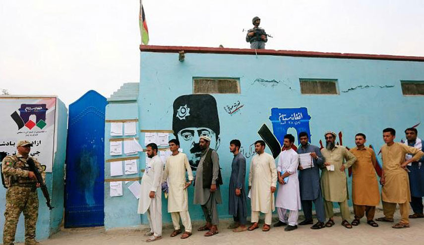 مشاركة أكثر من مليوني أفغاني في انتخابات الرئاسة 