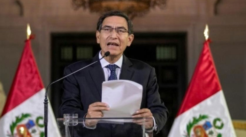 رئيس البيرو يحلّ البرلمان ويدعو لانتخابات تشريعية مبكرة