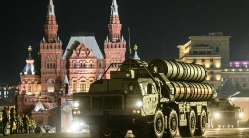 نيودلهي تدافع عن حقّها في شراء الاسلحة الروسية