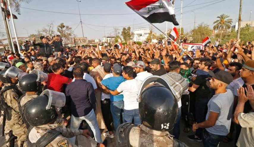 عدد قتلى الاحتجاجات في العراق يبلغ 65 شخصا