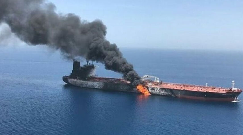 ناقلة نفط إيرانية تتعرض الى حادث إنفجار في البحر الأحمر
