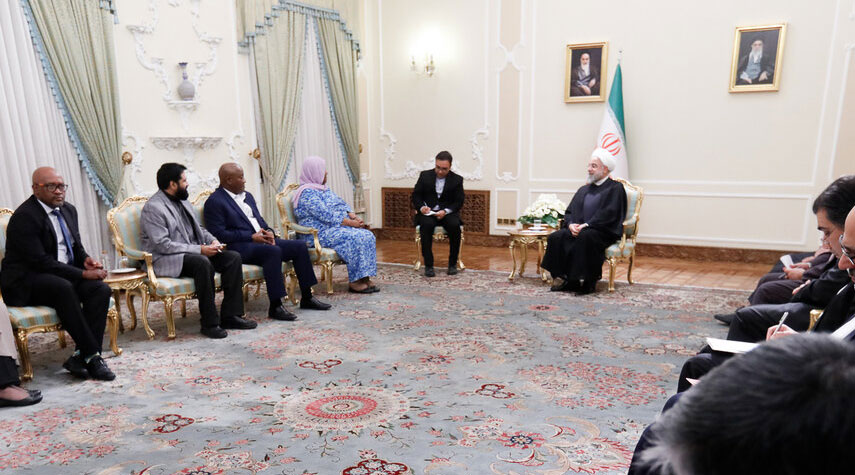 ما الذي أكد عليه روحاني خلال استقباله وزيرة خارجية جنوب افريقيا؟..