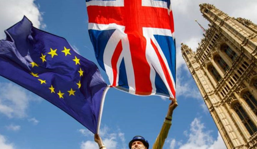 بريطانيا تؤجل خروجها من الاتحاد الأوروبي 