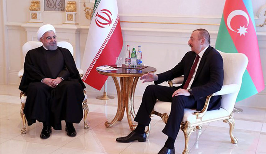 الرئيس روحاني يشيد بالعلاقات بين إيران وأذربيجان