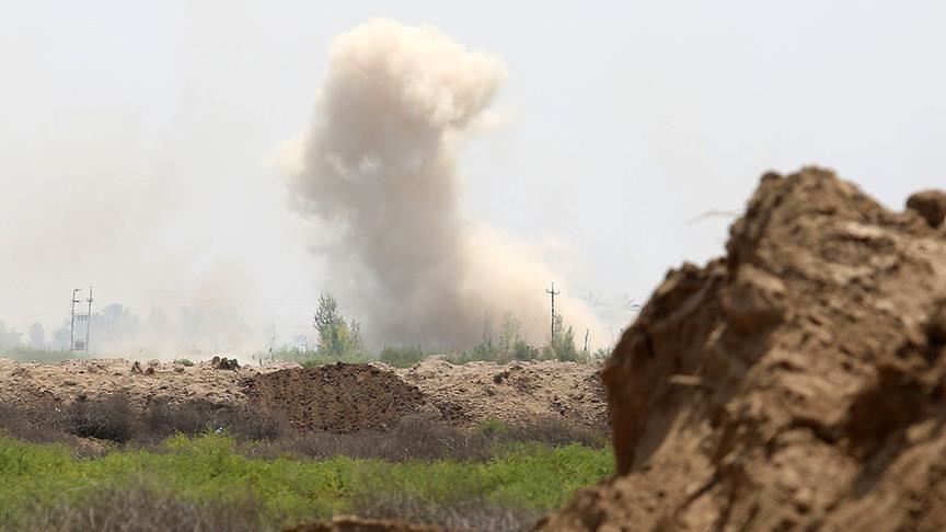 قصف يستهدف القوات الأمريكية في معسكر التاجي شمالي بغداد