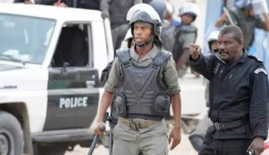شرطة موريتانيا تفض اعتصام الطلاب بالقوة لليلة الرابعة 