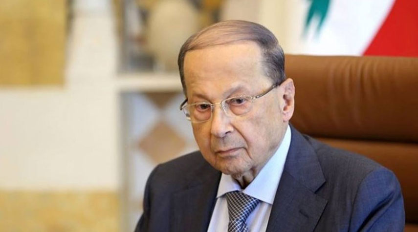 الرئيس اللبناني يجري اتصالات لتسهيل تشكيل الحكومة الجديدة