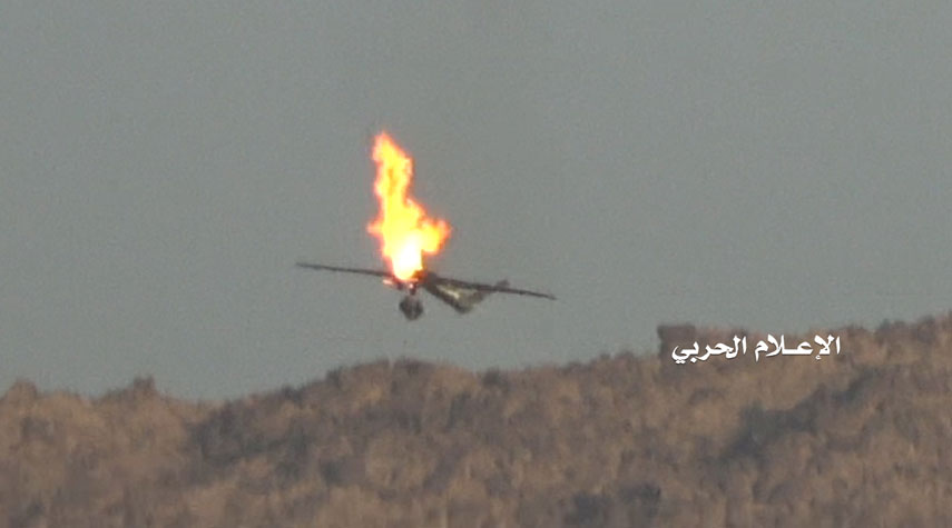 الدفاعات اليمنية تسقط طائرة استطلاع للعدوان قبالة نجران