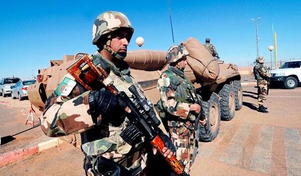 الجيش الجزائري يقضي على 3 إرهابيين شمال البلاد