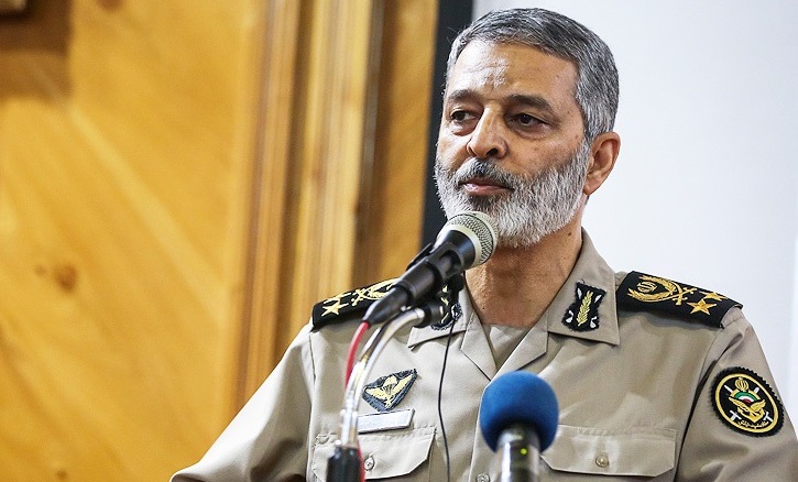 قائد الجيش: اسقطنا الطائرة المسيرة المعادية بمنظومة ايرانية