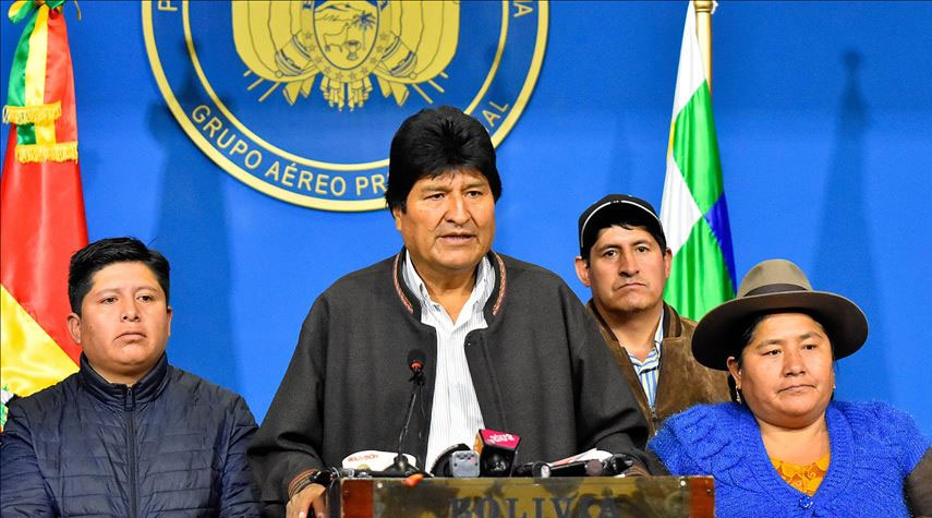 رئيس بوليفيا يعلن استقالته
