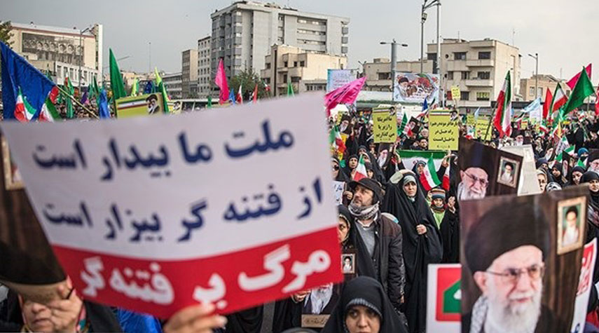 بالصور.. مسيرات طهران الحاشدة للتنديد بأعمال الشغب وصون الأمن