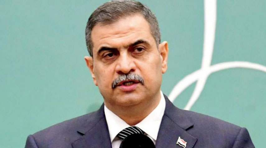وزير الدفاع العراقي يكشف عن الطرف الثالث الذي حرف مسار التظاهرات