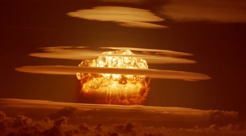 خبراء يحذرون من حرب نووية قد يسببها خطأ إنساني