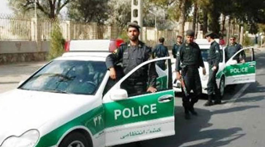 الشرطة الايرانية تعتقل عناصر على صلة بوسائل اعلام مناوئة