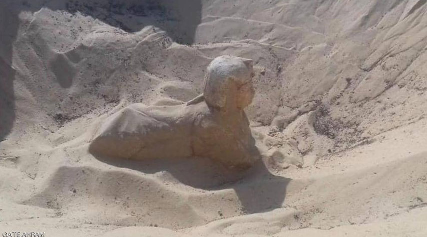 الكشف عن تمثال ملكي يشبه "أبو الهول" في مصر
