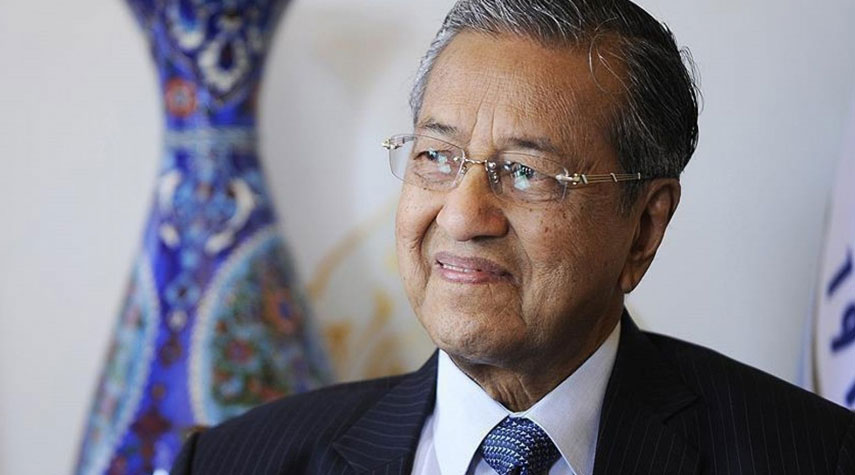 ماليزيا تصف الحظر على ايران بنموذج لديكتاتورية دولية