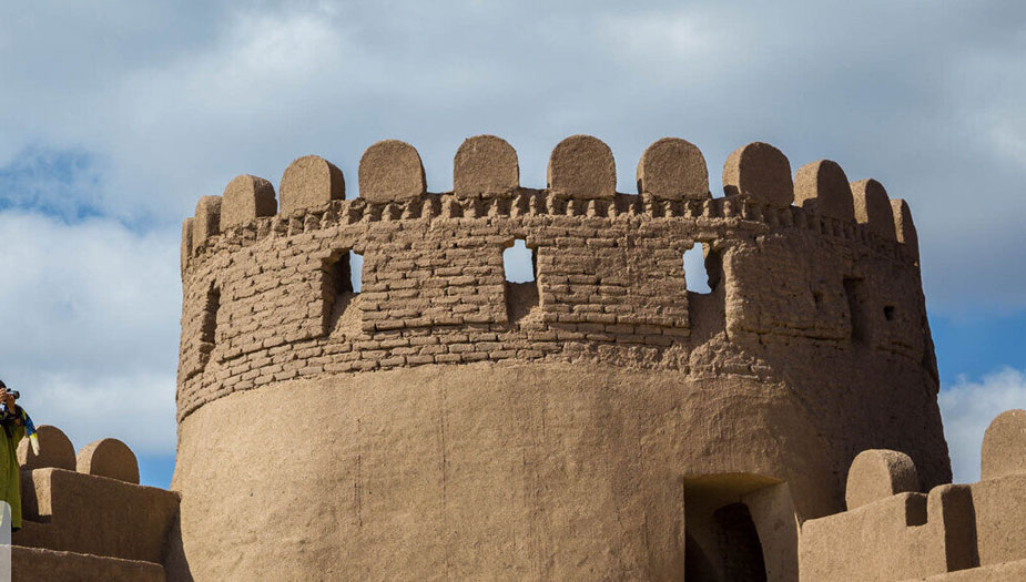 بالصور... قلعة راين التاريخية شرق ايران... من اكبر القلاع في العالم