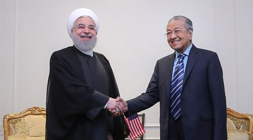 رئيس وزراء ماليزيا: هذا ما نحتاجه من التجربة الإيرانية