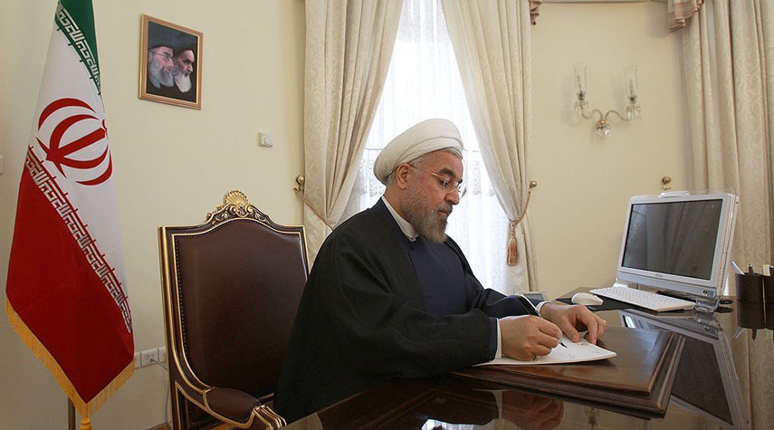 الرئيس روحاني يهنئ بانتخاب رئيس الجمهورية الجديد في الجزائر