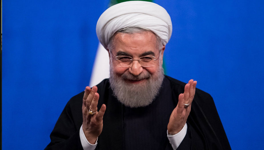 الرئيس روحاني يستعرض نتائج قمة كوالالمبور وزيارته لليابان